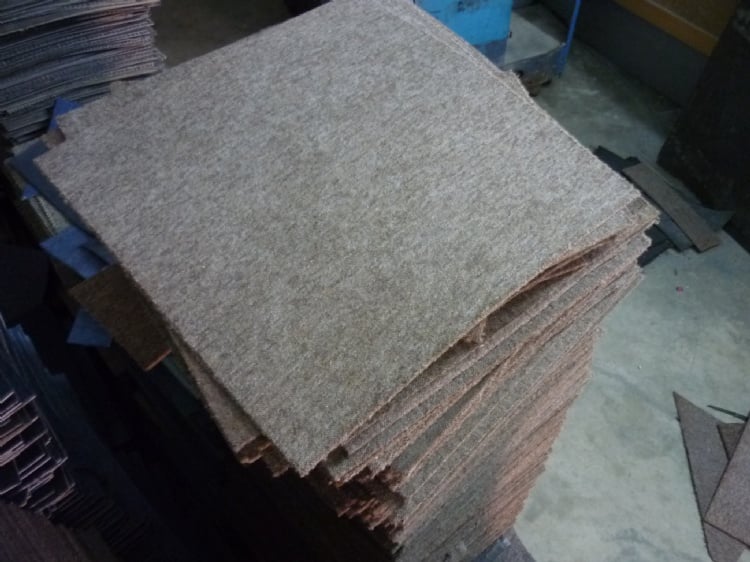 Light Red Heavy Duty 50cm Square Office Carpet