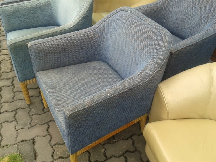 Blue Woven Fabric Single Seater Hotel Sofa