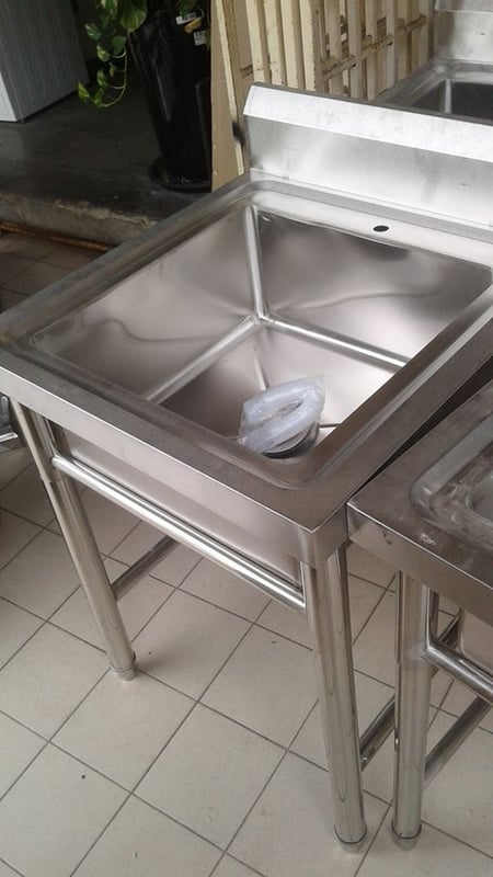 Single 2FT*2FT Stainless Steel Sink