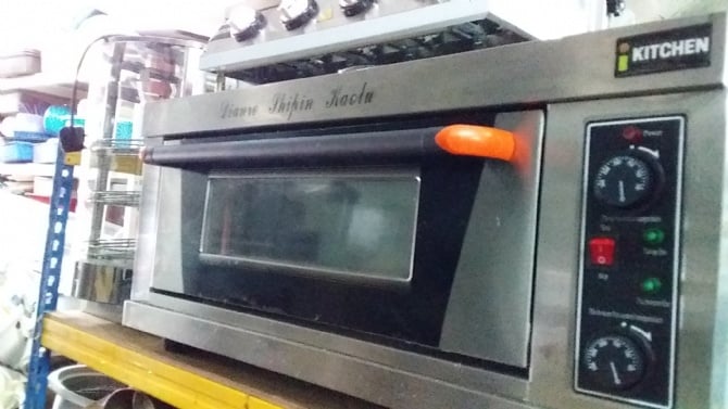 Electric Single Deck Oven