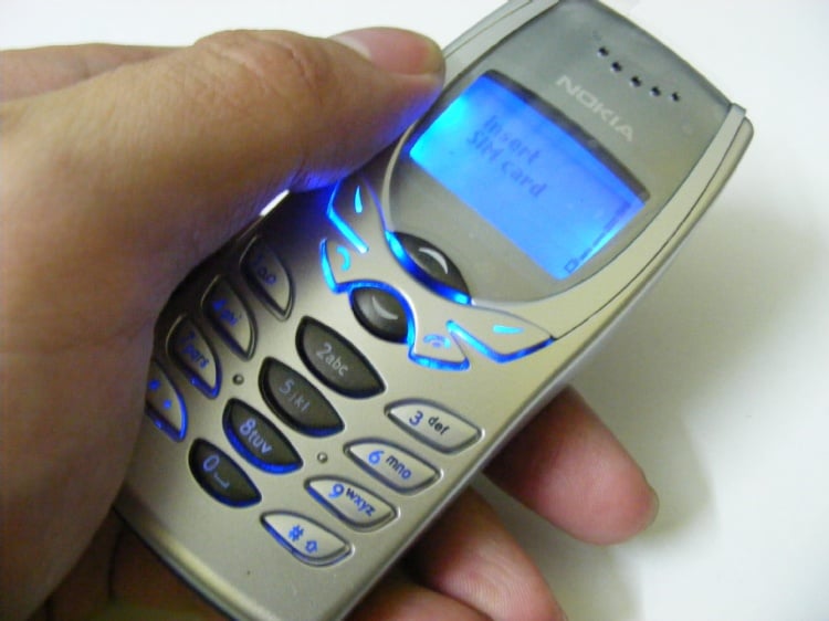 Original Nokia 8250 Silver Classical Phone