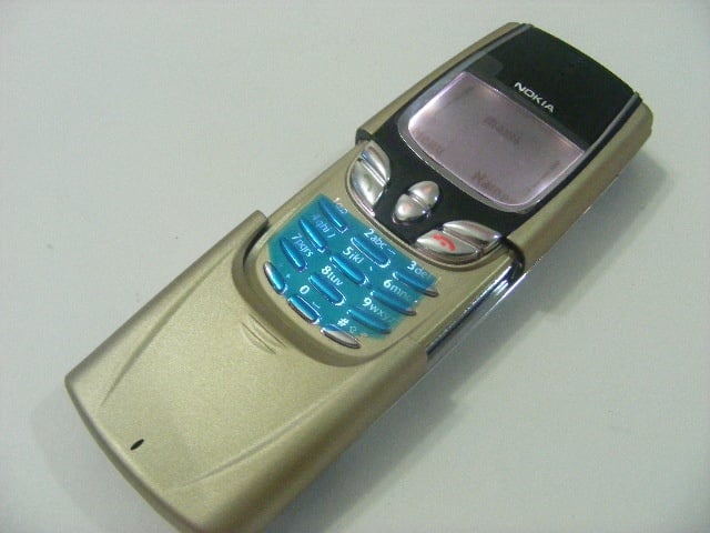 Original Nokia 8850 Gold Collector Phone