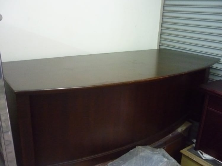 Used Office Furniure-6Ft Office Director Table