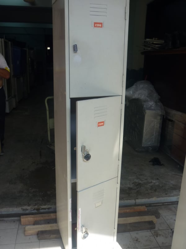 Used Steel Office Locker-3 Compartment Large