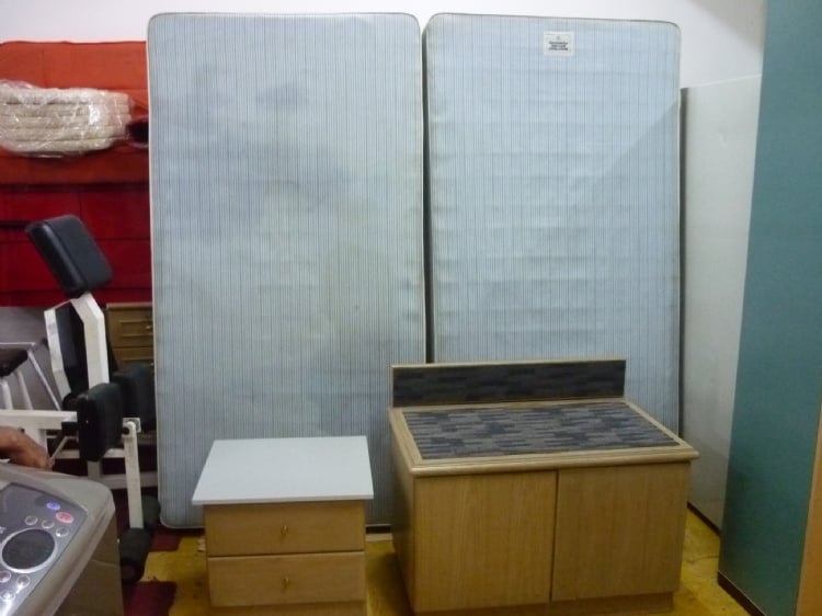 Used Furniturte-Hotel Bed Base Single